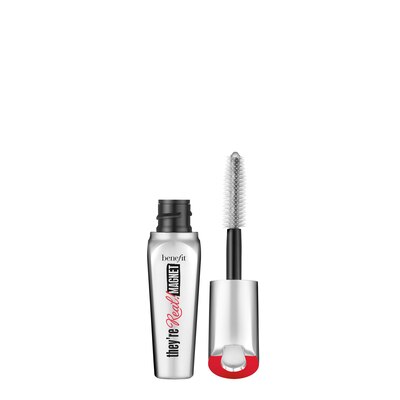 BENEFIT    THEY'RE REAL  MASC 1UNID